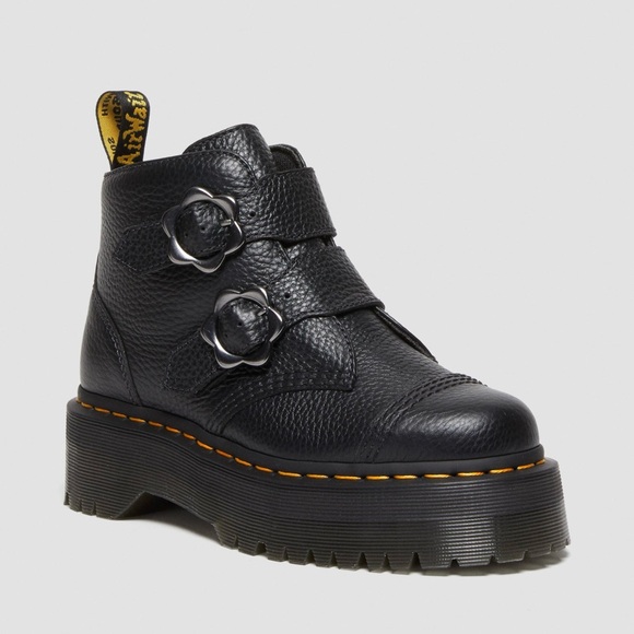 Dr. Martens Shoes - DR. MARTEN Devon Flower Buckle Leather Platform Boots in black milled nappa